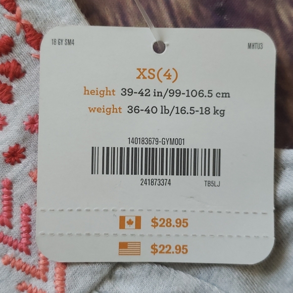 Embroidered Floral Tank - Picture 4 of 4